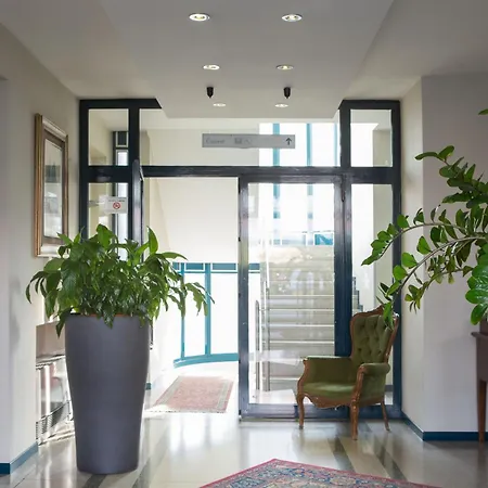 Hotel La Cascata Azzano San Paolo